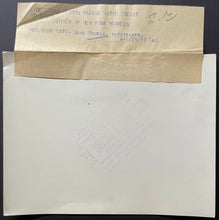 Load image into Gallery viewer, 1937 Jake Powell Type 1 Photo New York Yankees Preparing For World Series
