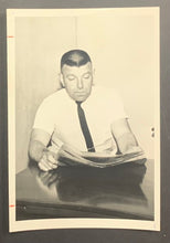 Load image into Gallery viewer, Gump Worsley NHL Hockey Hall Of Fame Goalie Type 1 Photo Vintage Canadiens
