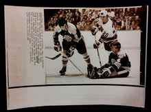 Load image into Gallery viewer, 1973 Historic Game Press Photo Boston Bruins Vancouver Canucks Hockey Bobby Orr
