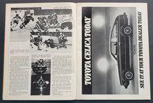 Load image into Gallery viewer, 1978 London Gardens Labatt Cup Hockey Program Autographed By Roger Neilson
