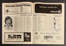 Load image into Gallery viewer, 1971 Buffalo Memorial Auditorium NHL Hockey Program Sabres vs Golden Seals
