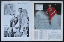 Load image into Gallery viewer, 1972 Gordie Howe #9 Jersey Retirement Program Detroit Olympia Stadium NHL HOF
