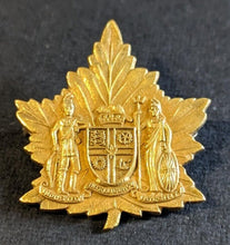 Load image into Gallery viewer, City Of Toronto Outstanding Citizen Vintage Coat Of Arms Gold 14k Pin 2.72 AGW
