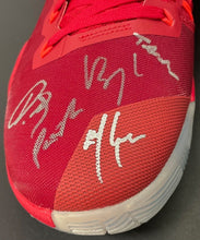 Load image into Gallery viewer, 2019 FIBA Canada Men&#39;s Basketball Team Signed Nike Hyperdunks Autographed LOA

