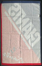 Load image into Gallery viewer, 1999 New York Giants Team Signed Flag NFL Football Michael Strahan JSA LOA
