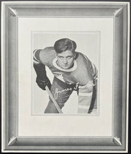 Load image into Gallery viewer, 1938-39 Quaker Oats James Fowler Premium NHL Hockey Photo Toronto Maple Leafs

