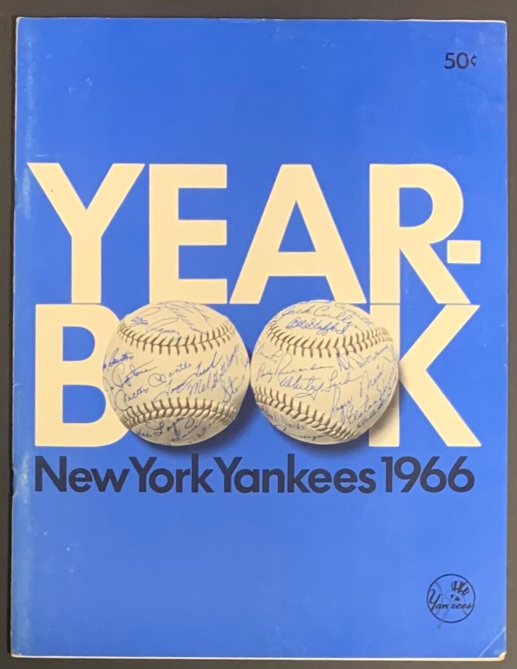 4 NY Yankees top yearbooks