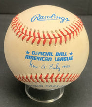 Load image into Gallery viewer, Bret Saberhagen Autographed Baseball Signed American League Rawlings Sweet Spot
