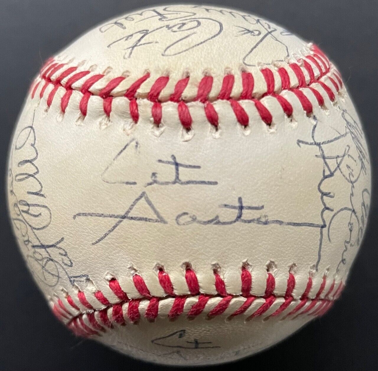 Signed Bluejays Baseball Lot Detail - 1992 Team Signed