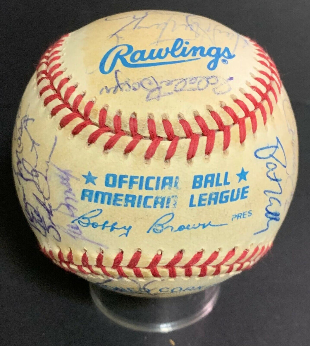 1993 New York Yankees Team Signed Autographed Baseball Boggs Smith Mattingly JSA