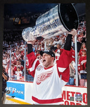 Load image into Gallery viewer, 2002 Brett Hull Autographed Signed Large Photograph Stanley Cup Champion NHL COA
