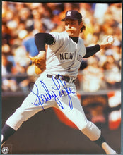 Load image into Gallery viewer, 1970s MLB Baseball New York Yankees Sparky Lyle Signed Photo Autographed
