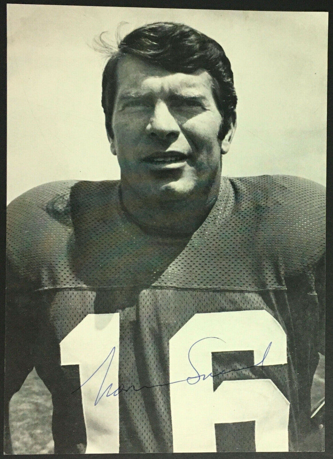 1960s Norm Snead Autographed Philadelphia Eagles Signed Photo NFL Football