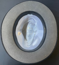 Load image into Gallery viewer, Frank Finnigan Worn Fedora 1993 Toronto Maple Leafs F. Lacombe Chapelier NHL
