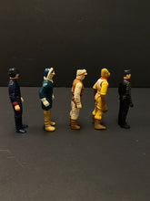 Load image into Gallery viewer, 1980 Bossk Bespin Security Guard Han Solo Hoth Rebel Trooper Imperial Commander
