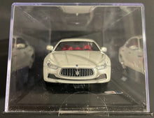 Load image into Gallery viewer, Maserati Ghibli Bianco Alpine 1:43 Diecast Scale Model Car Dealership Promo

