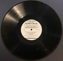 Load image into Gallery viewer, 1956 33 RPM Record Album International Sports Car Grand Prix Watkins Glen
