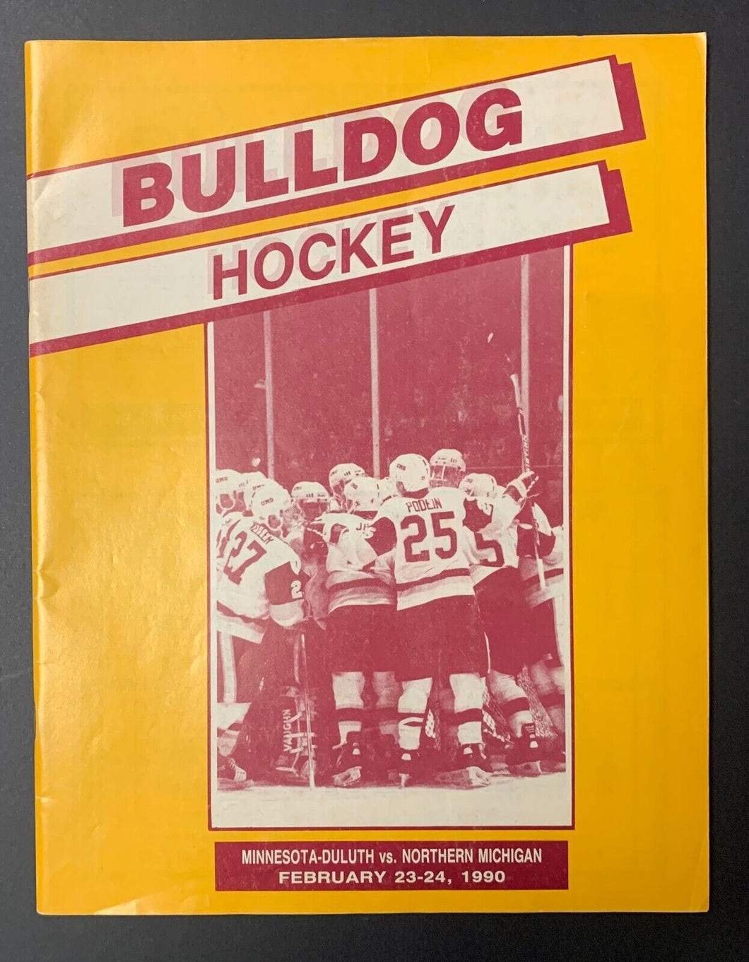 1990 Minnesota Duluth vs Northern Michigan US College Hockey Program + Photo