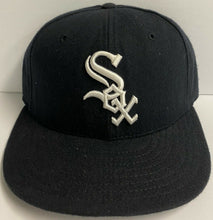 Load image into Gallery viewer, Chicago White Sox MLB Baseball Cap 59/50 Hat New Era Diamond Collection Wool
