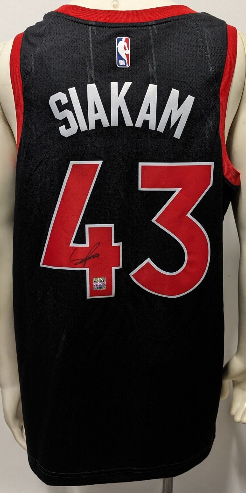 Pascal siakam signed sales jersey