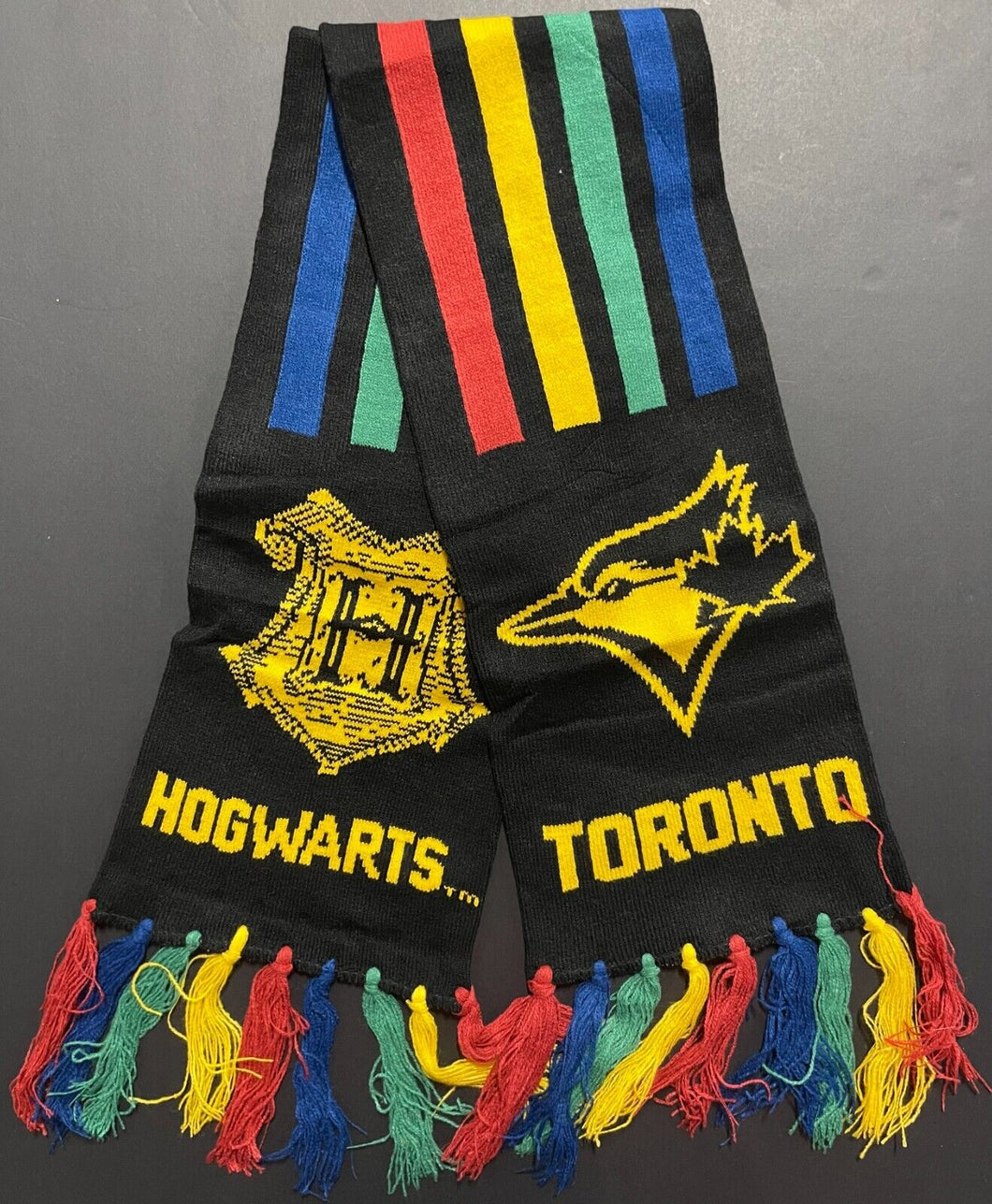 Toronto Blue Jays x Hogwarts Harry Potter Scarf Game Day Giveaway MLB Baseball