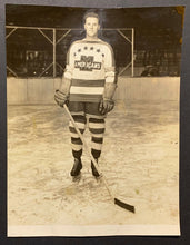 Load image into Gallery viewer, 1938 New York Americans Art Chapman Original Press Photo Type 1 Vtg NHL Hockey
