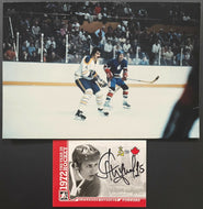 1976 NHL Buffalo Sabres Soviet Wings Signed Yakushev Autographed Card + Photo