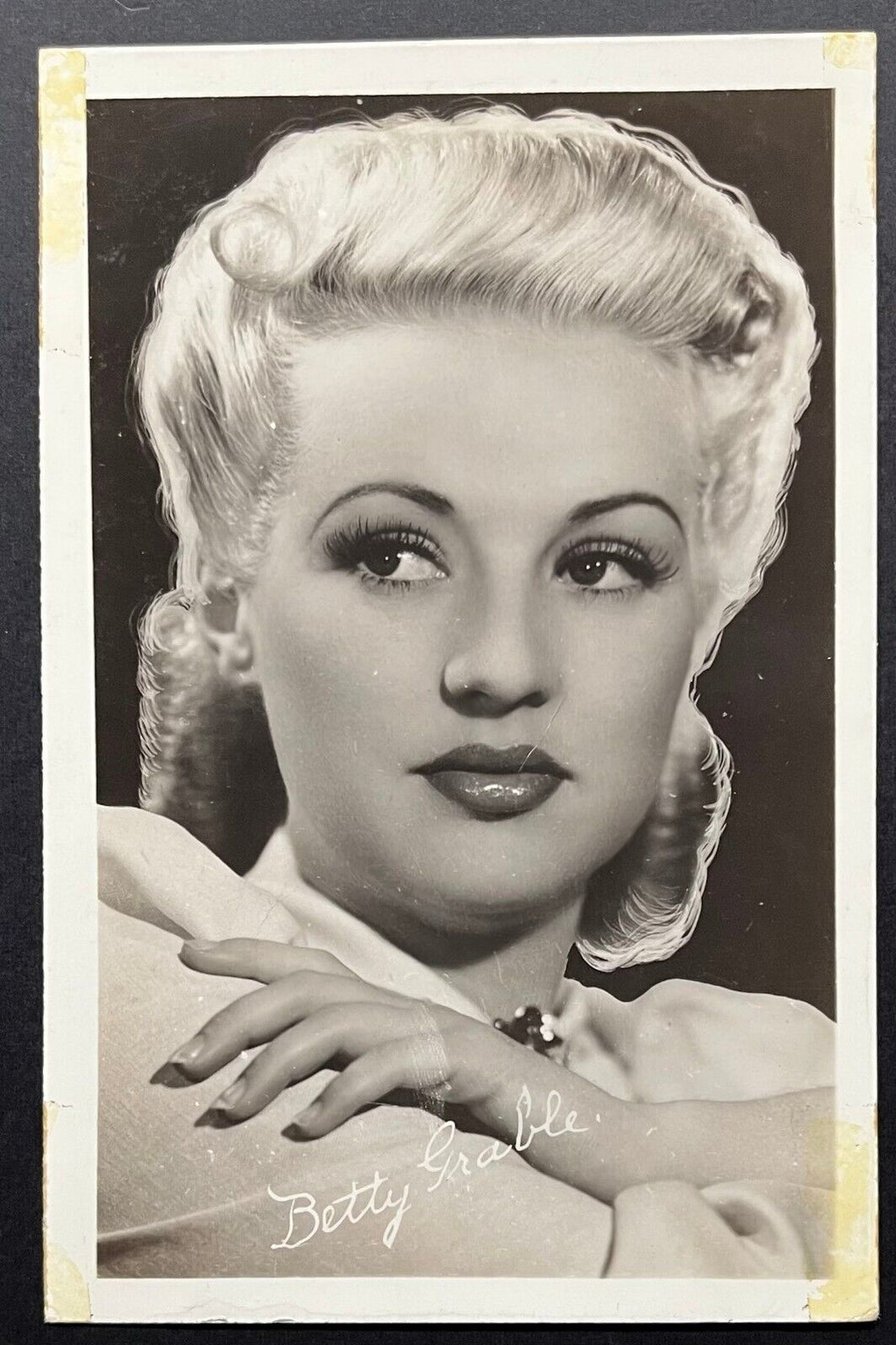 3 Different Vintage Betty Grable Postcard Lot x3 Post Cards Celebrity Actress
