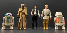 Load image into Gallery viewer, 1977 Luke Skywalker R2-D2 Han Solo Tusken Raider R5-D4 Star Wars Figurines
