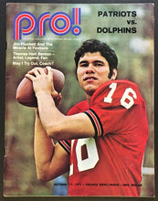 Load image into Gallery viewer, 1971 NFL Football Program Orange Bowl New England Patriots vs Miami Dolphins
