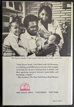 Load image into Gallery viewer, 1971 Gale Sayers Signed Hard Cover Book Autobiography JSA NFL HOF Autographed
