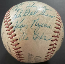 Load image into Gallery viewer, 1964 I.L. Toronto Maple Leaf Team Signed x19 Autographed Baseball Vintage
