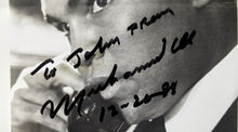 Load image into Gallery viewer, 1988 Muhammad Ali Signed Posed Portrait Photo Autographed JSA LOA Boxing
