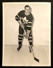 Load image into Gallery viewer, 1949 Toronto Maple Leafs Cal Gardner Turofsky Photo Vintage Hockey NHL
