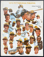 1973 MLB Baseball Pittsburgh Pirates Official Yearbook Roberto Clemente Featured
