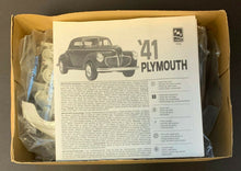 Load image into Gallery viewer, AMT ERTL 1941 Plymouth Scale 1:25 Model Car Kit Vintage Automobile
