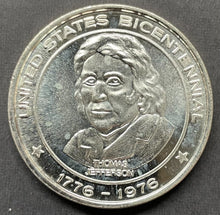 Load image into Gallery viewer, 1976 USA Bicentennial Thomas Jefferson Mint .999 Fine Silver 1 Troy Oz Coin
