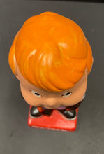 Load image into Gallery viewer, 1962 Montreal Canadiens Mini Bobblehead Nodder Vintage NHL Hockey Original Box
