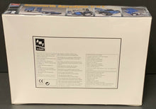 Load image into Gallery viewer, AMT Ertl Kenworth Aerodyne C.O.E. Construction Equipment 1:25 Scale Model Kit
