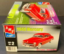 Load image into Gallery viewer, AMT ERTL 1949 Mercury Scale 1:25 Model Car Kit Vintage
