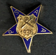1936 Baseball Champions Pin Presented by Toronto Daily Star Vintage Historical
