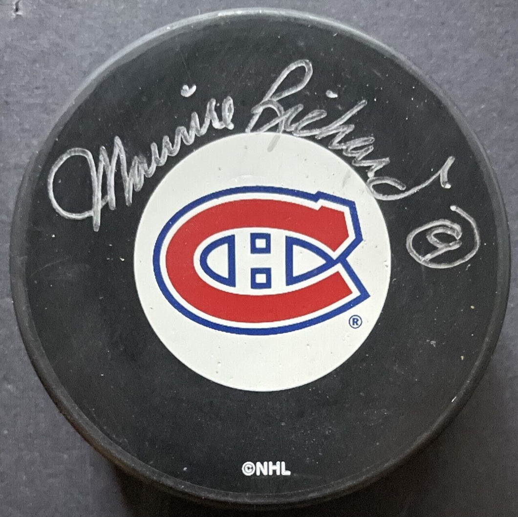 Maurice Richard Autographed Montreal Canadiens NHL Hockey Puck Signed Beckett