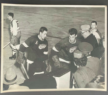 Load image into Gallery viewer, 1950's Original Type 1 NHL Hockey David Bier Photo 4 Hall Of Famers Howe Kelly +
