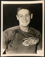 1950's Terry Sawchuk International News Photo Detroit Red Wings NHL Hockey