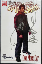 Load image into Gallery viewer, 2007-08 Signed Spider-Man One More Day Series 8 Comics Autographed Stan Lee JSA

