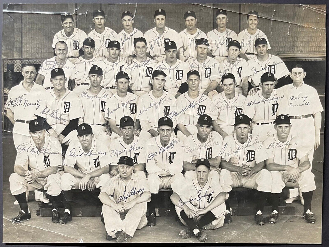 1940 Detroit Tigers A.L. Champions Team Signed Photo x33 Autographs MLB JSA LOA