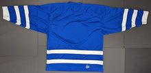 Load image into Gallery viewer, 2012 Legends Classic NHL Hockey Hall Of Fame Jersey Multi Signed Autographed x5
