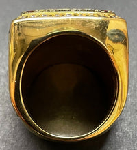 Load image into Gallery viewer, 1958 Whitby Dunlops World Champion 18 Carat Gold Plated Size 10 Replica Ring
