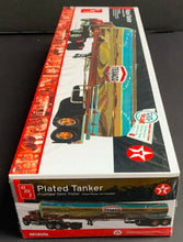 Load image into Gallery viewer, AMT Plated Tanker Fruehauf Semi Trailer Scale 1:25 Model Car Kit Vintage Sealed
