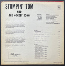 Load image into Gallery viewer, 1972 Stompin Tom Hockey Song 33RPM LP Record Boot Records Dryden Laperriere
